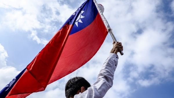 Тайвань усилил группировку истребителей на юго-востоке острова перед возможным визитом Пелоси