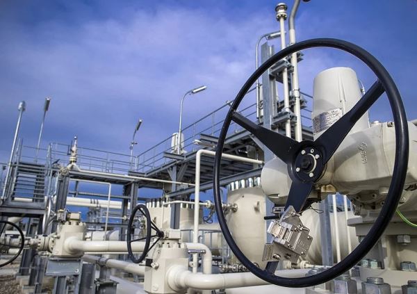 Итальянская Eni заявила о полном отказе от газа из России к 2025 году