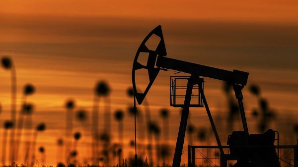 Стороны ОПЕК+ обсудят вопрос увеличения добычи нефти